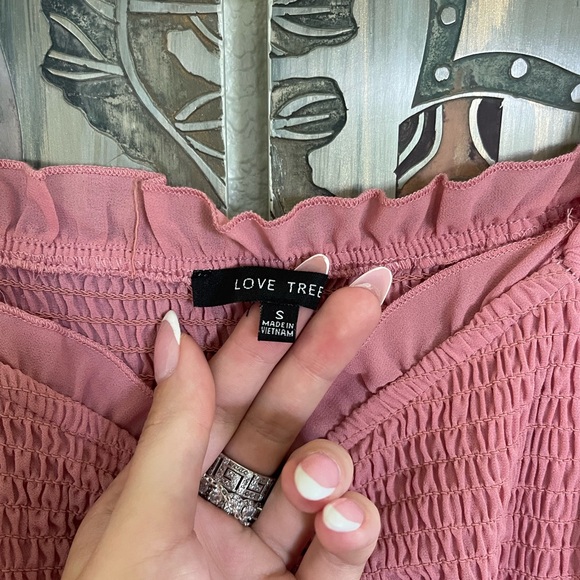 cute dress from a boutique - Picture 2 of 3